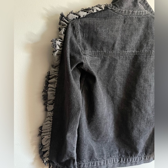 Nasty Gal Daisy Street denim jacket with ruffle sleeves - Picture 5 of 7